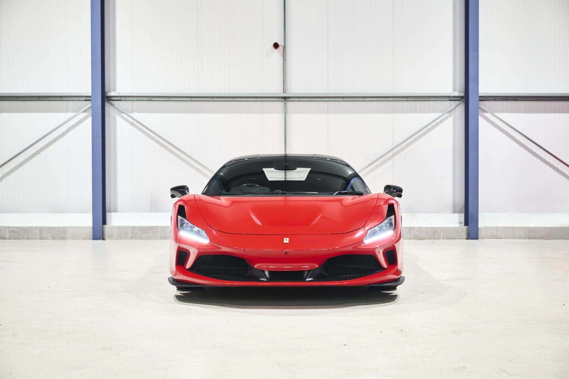 Ferrari F8 Tributo — photo 1 of 5