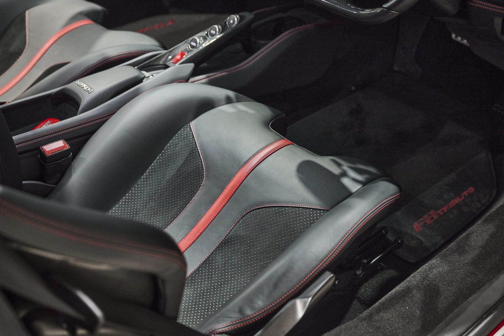 Ferrari F8 Tributo detail