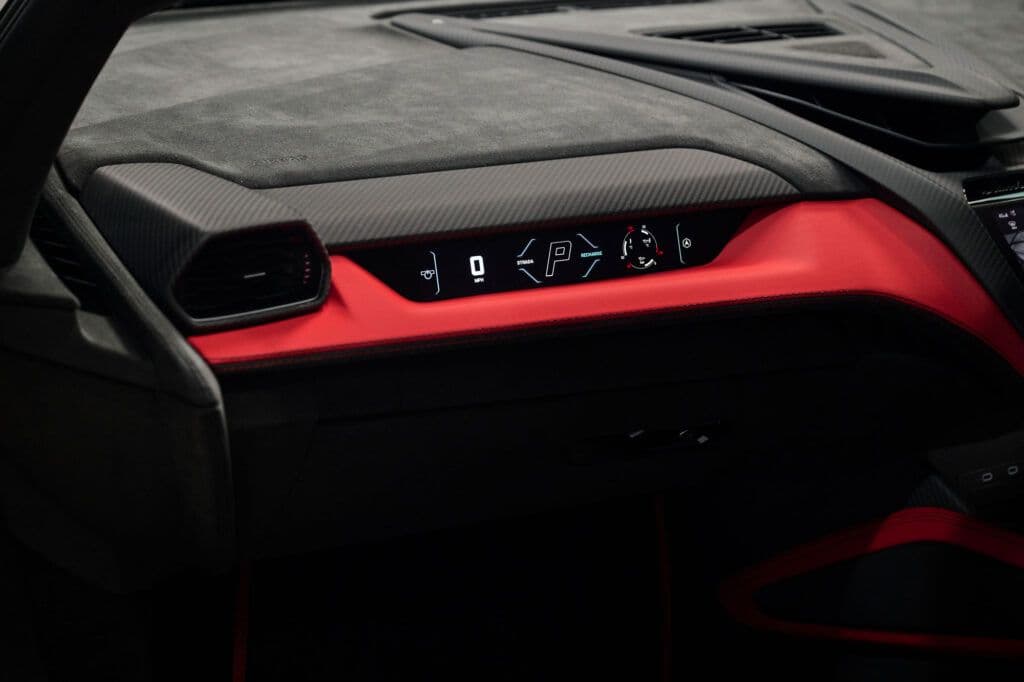 Lamborghini Revuelto detail