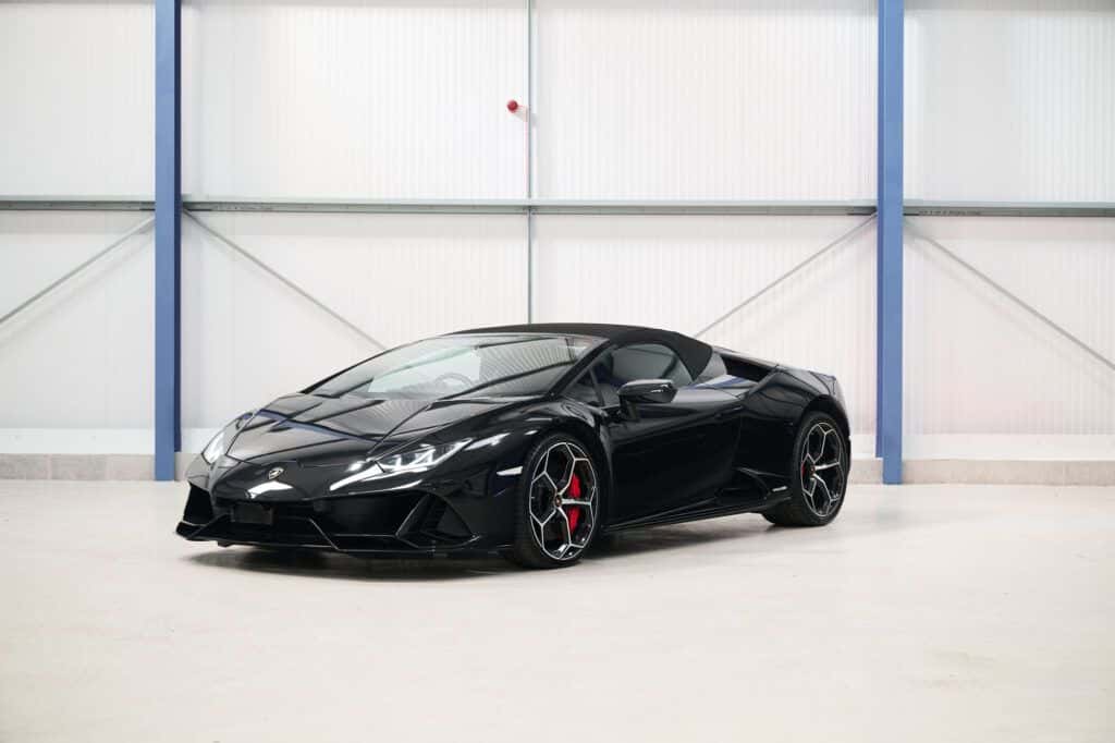 Lamborghini Huracán Evo Spider (Black) — photo 1 of 5